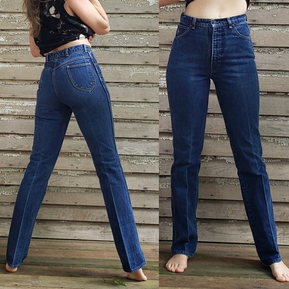 Vintage Denim - ❤️ VTG Jeans in the most amazing cut!